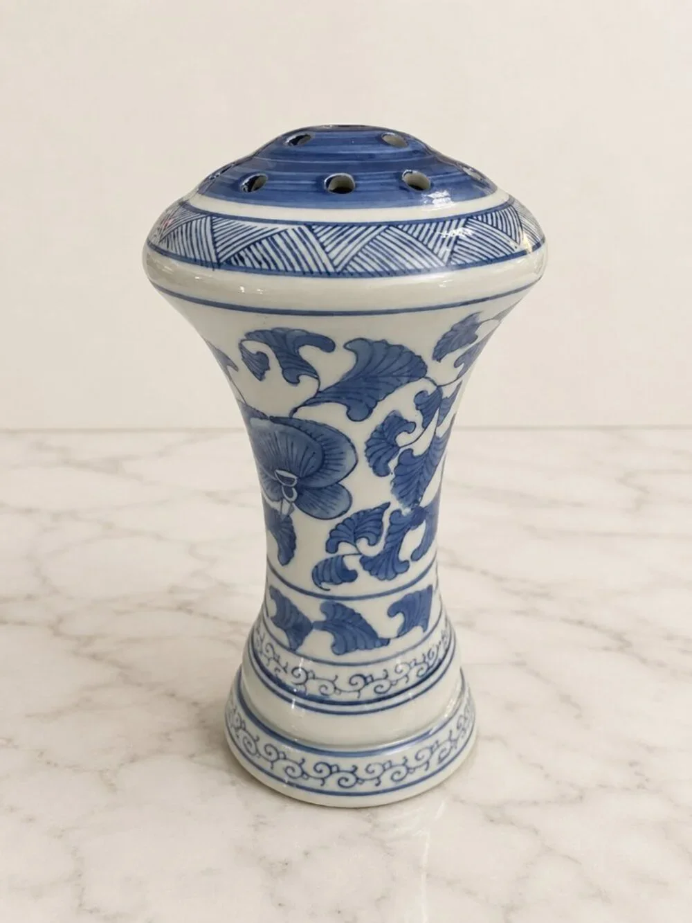 Vintage Blue White Chinoiserie Pierced Porcelain Cover Lamp Shade 8 Inch